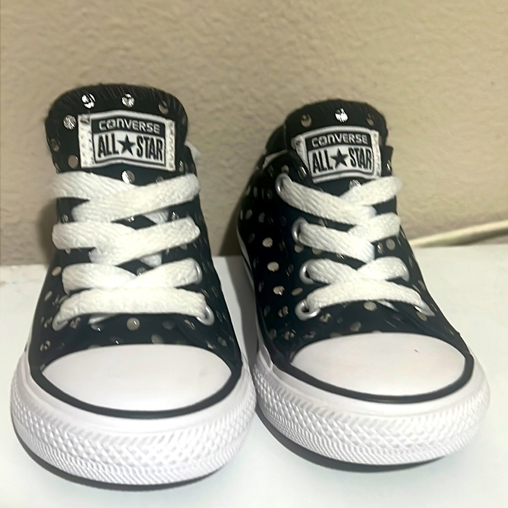 Kids Black/Silver Dots LowTops Converse